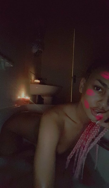 ebenholz-dildo onlyfans exklusive pornographische bild