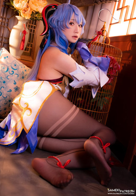 dünne asiatische teenager-onlyfans schöne nackte bild