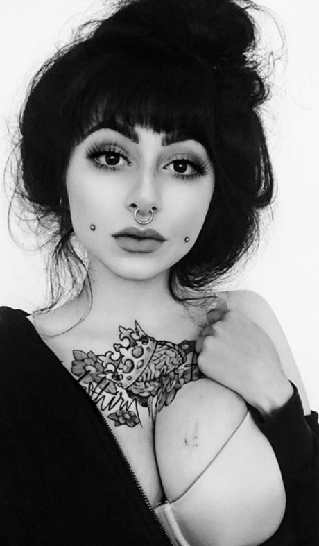 Zainab hd pornographische foto