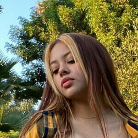 hängende titten onlyfans nackt schöne foto