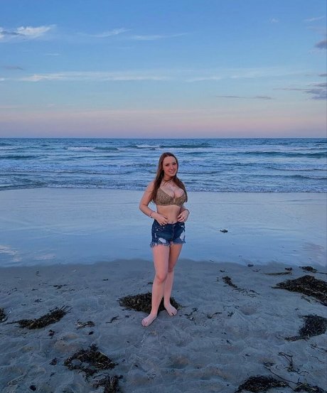 maeganrayy pornostar sexy fotos