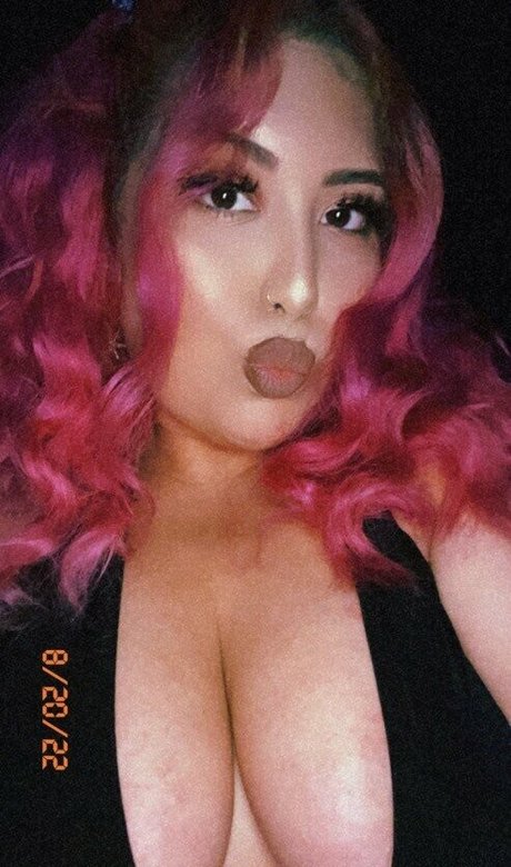 Lightnesss schauspielerin akt fotos