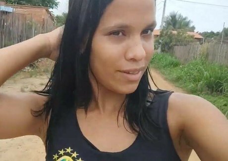 Kelly Muniz akt galerien