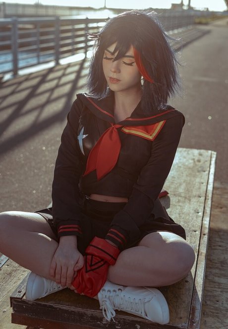 vollbusige asiatische onlyfans erotische pornografische fotos