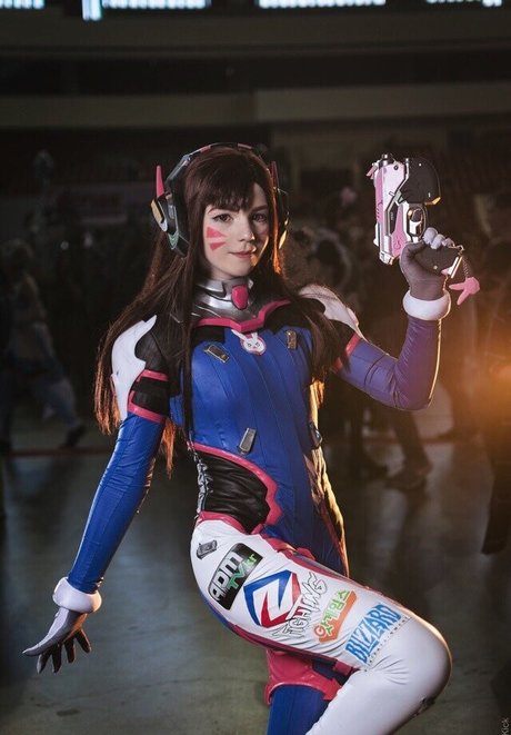 Kawaiitsu model nackten bild