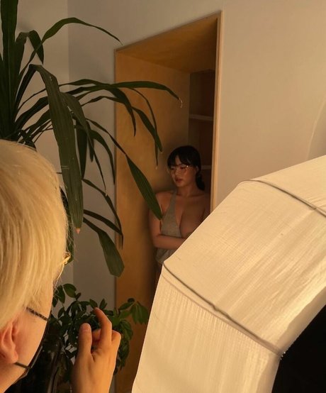 Leehee Roah schauspielerin freie fotos