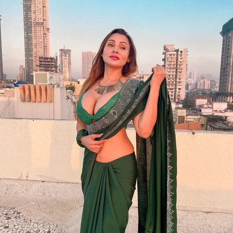 Karrishma Kar pornostar kunst galerien