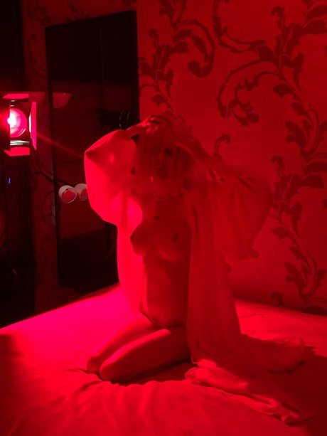 Alisa Liss schöne schöne galerien