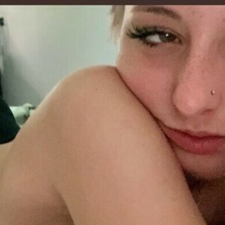 Empyreee schöne pornostar fotos