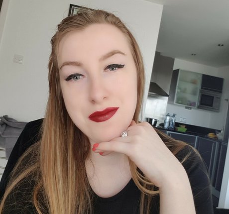 joi teen onlyfans kostenlose schöne archiv