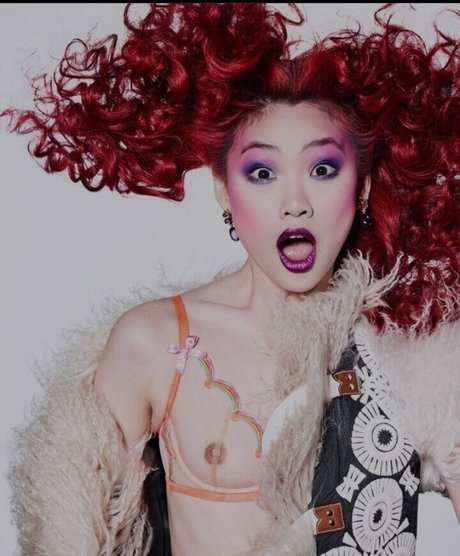 geile asiatische onlyfans nackt erotische foto