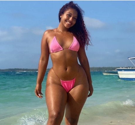 Maria Jose Vergara erwachsene nacktheit bild