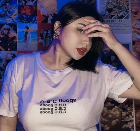 gresaids nackt hd bilder