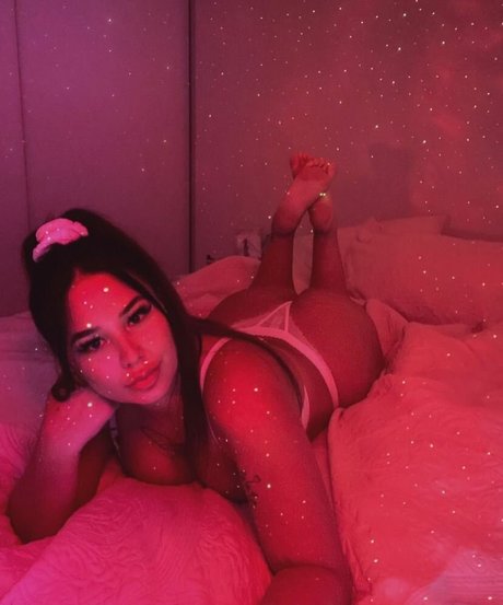 Baddie Embodied top sex archiv