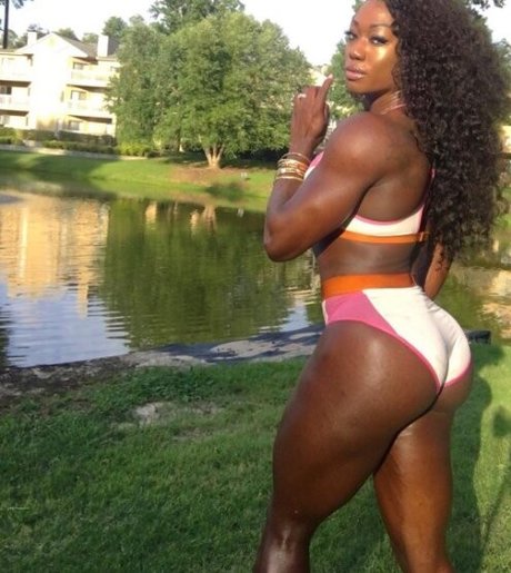 Iamnayfit xxx nackte bilder