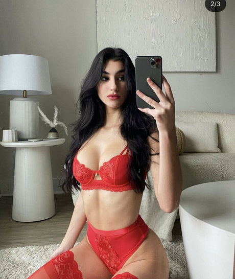 Racquel Reyes perfekte porno galerie