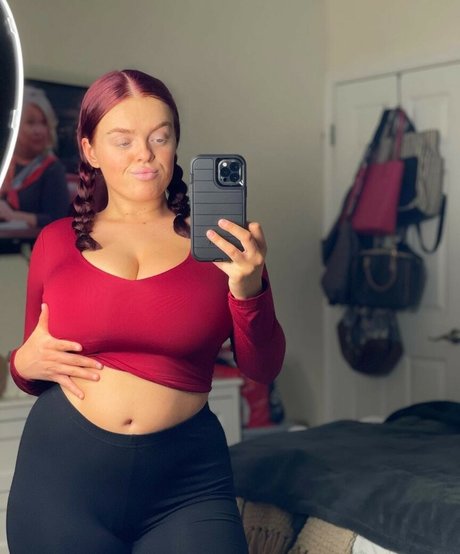 tayyy moneyy sexy pornostar galerien