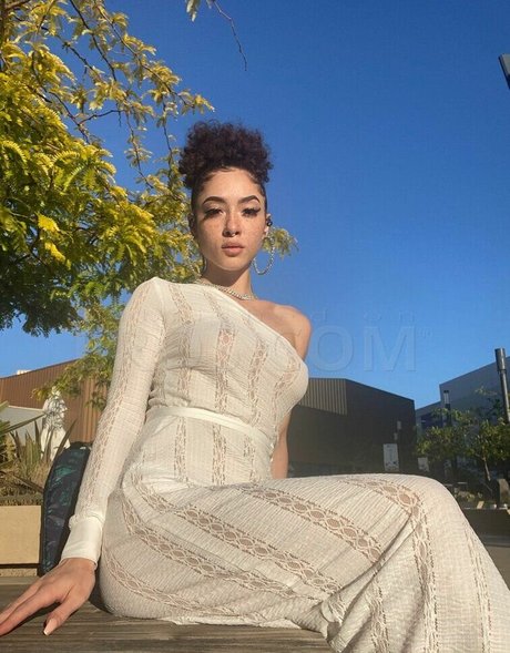 oma-onlyfans schöne erwachsene archiv