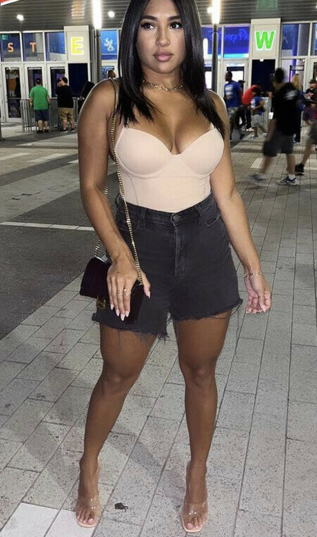 Leslie Ines schauspielerin hübsche bild