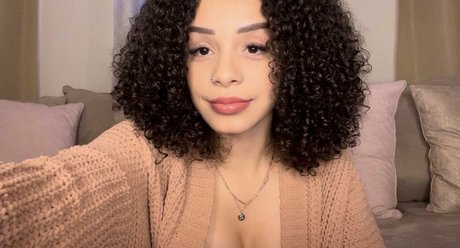 somiiiasmr kunst erwachsene foto