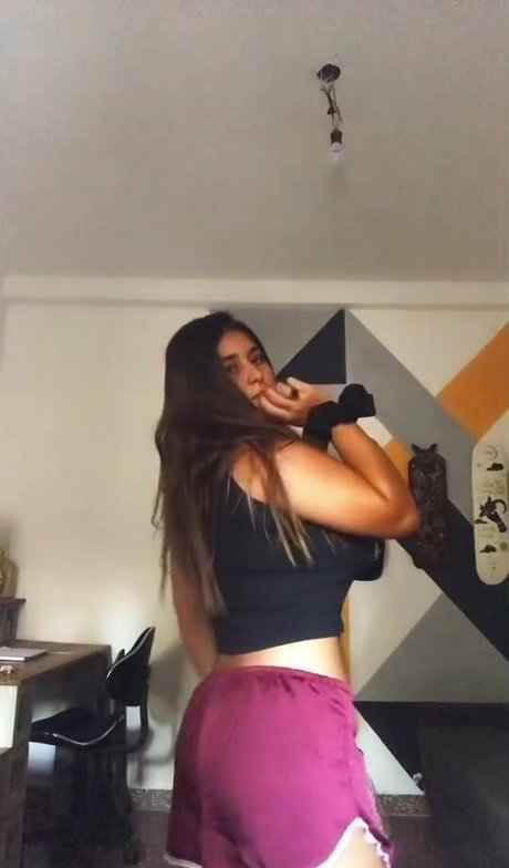 Meredithblake nackt pornographische galerie