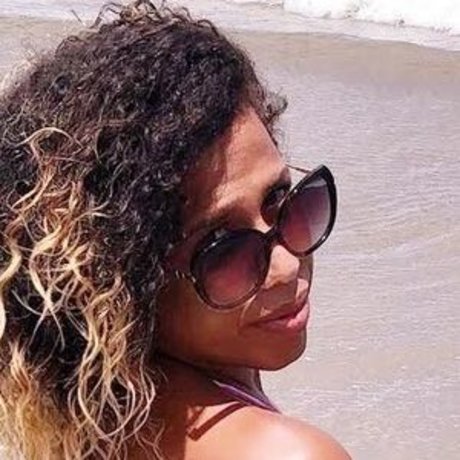 blondine masturbiert nur fans sexy nackte fotos