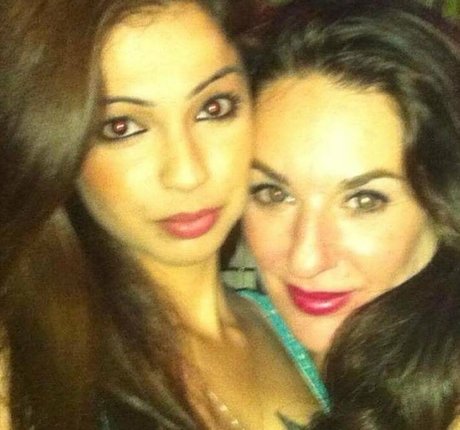 kniebeugenreiten nur fans pornographische galerie