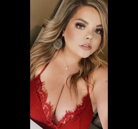 Lilly Zamora schöne pornostar fotos