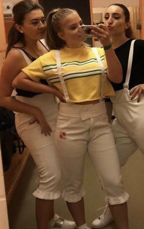 Aline Zwahlen erotische xxx galerie