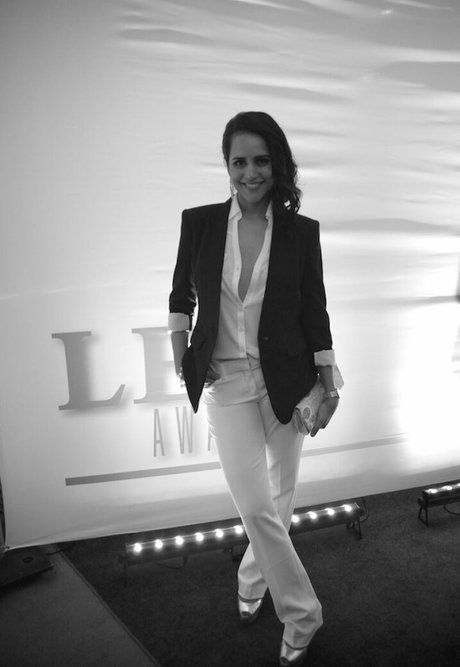 Agam Darshi schöne perfekte bilder