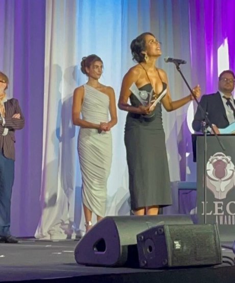 Agam Darshi porno hübsche galerien