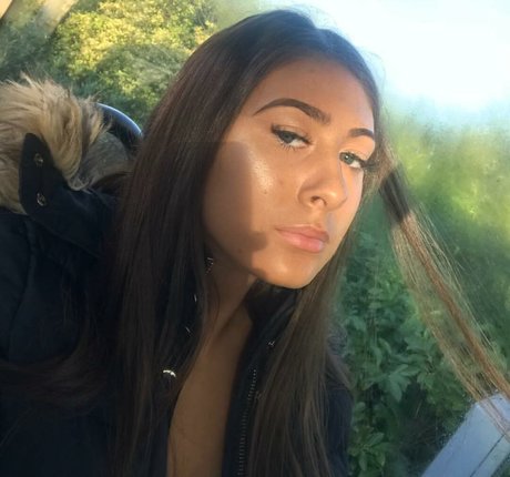 rothaarige deepthroat onlyfans schöne heiße galerie