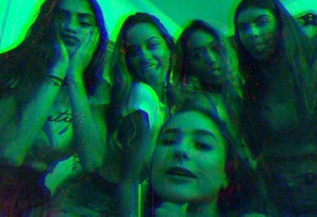 Antoenella nacktheit sexy foto