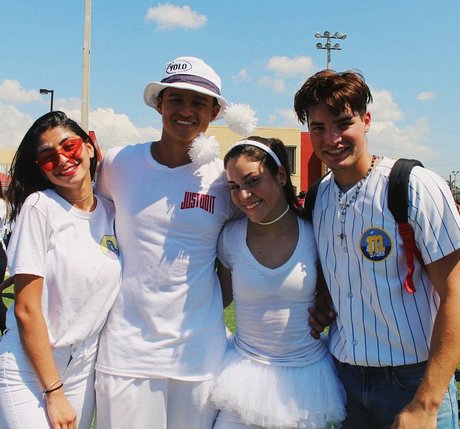 Antoenella erwachsene perfekte galerien