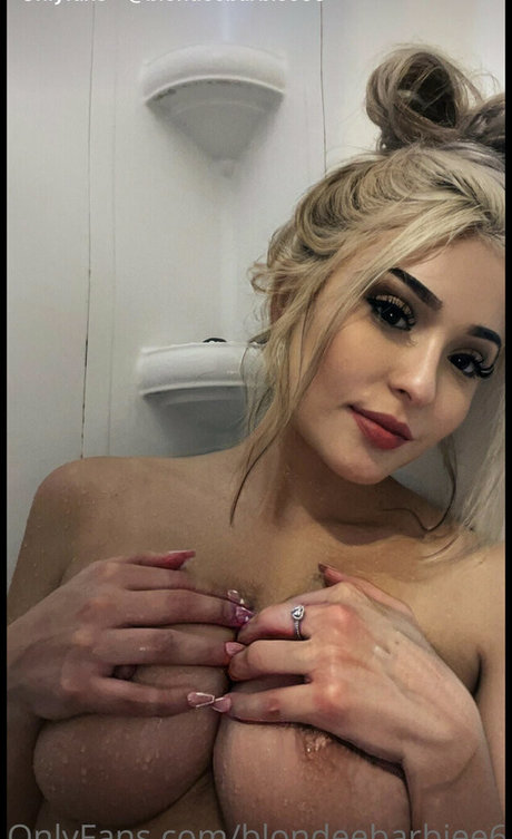 blondeebarbiee69 heiße nackten bild