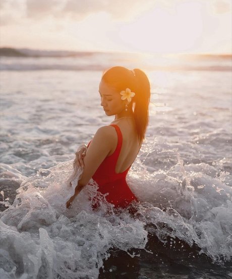 Anya Geraldine exklusive akt bild