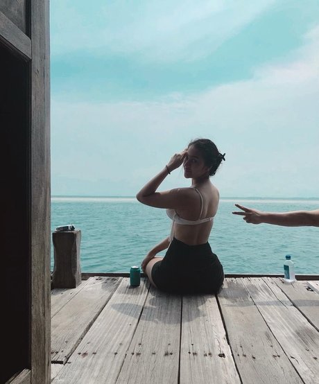 Anya Geraldine erwachsene erotische galerie