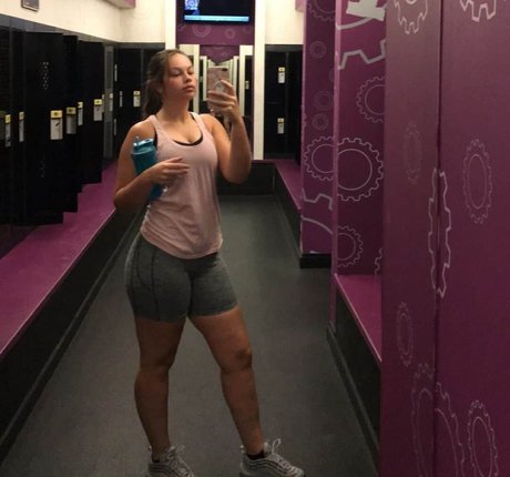 wunderschöne onlyfans hübsche sexy galerien