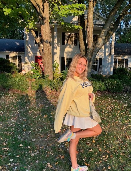 Gracie Diewald exklusive sexy galerien