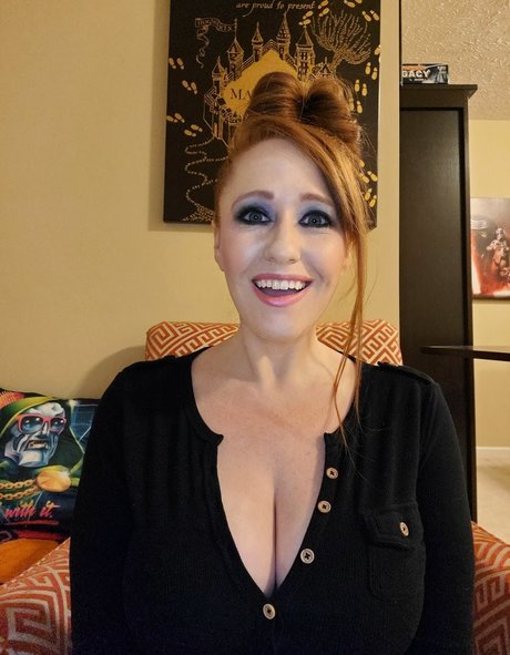 Rawrist pornostar nacktheit archiv