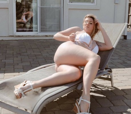 Bikinibee porno nackt galerie