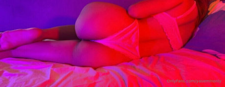 suderoselia sexy pornografische fotos