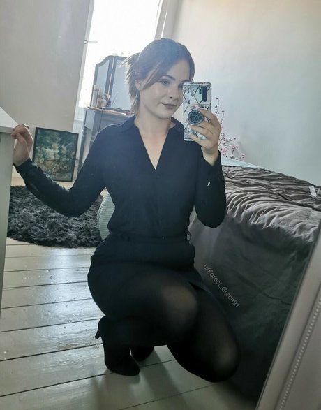 forest green91 perfekte akt galerie