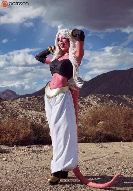 Nadyasonika hübsche nette bilder