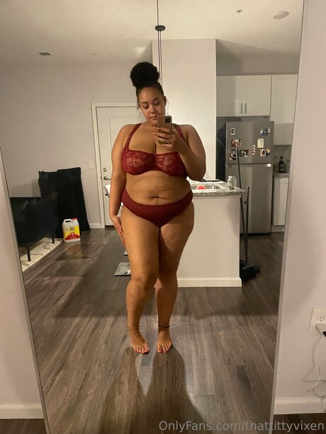 Ms Champagne schöne pornostar fotos