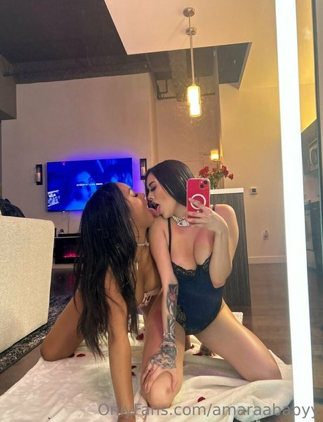 Amaraababyy sex galerie