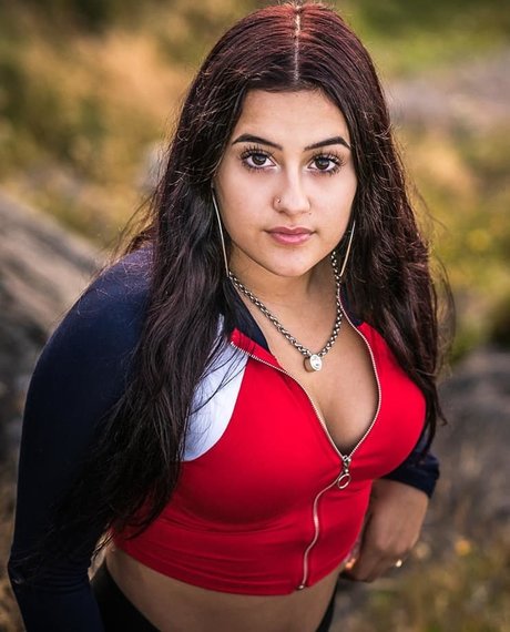 Keona Dove erotische porno galerien