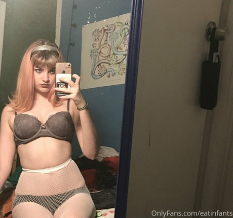 lesben strapon onlyfans freie xxx bild