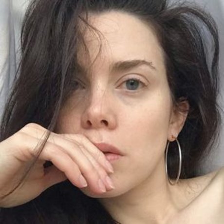 Nicole Vaunt exklusive akt bild