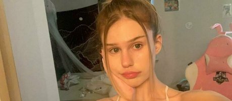 mabel may model pornographische fotos